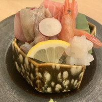 しゃぶしゃぶ芋つる 新橋店 別館 - 刺身定食