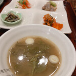 韓国四季料理 MARU - この香草スープ苦手な味