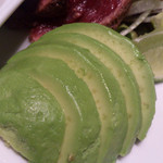 4人の食卓 - 海苔巻にはアボガドを添えるとGOOD