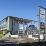 TABLE - 隣接する道路から