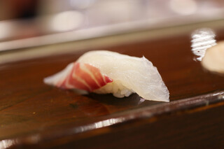 Sushi Yoshi - 真鯛☆