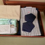 坂巻温泉旅館 - アメニティーに足袋が付いている