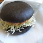 あじろや - イカスミバーガー