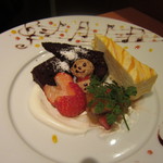 イタリアンダイニング・ミズキ - デザート①マンゴーフロマージュとガトーショコラ