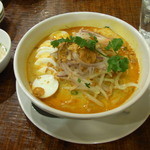 海南チキンライス 夢飯 - ラクサ９８０円也