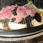 焼肉ホルモン 風土. - ネギ塩ジンギスカン挟み焼き