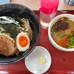 松よし - 料理写真:濃厚魚介つけ麺