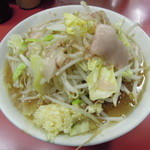 ラーメン二郎 - 【再訪】小ラーメン(野菜,ニンニク,脂)上から