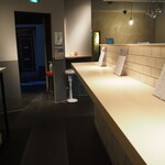 utage dotonbori - 店内（立ち飲みカウンター）