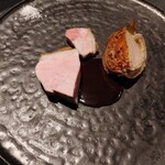 フロリレージュ - (2022年4月/訪問)分かち合いの島豚。