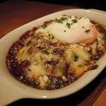 Beer Barre Soiree - 焼きチーズカレー -ポーチドエッグのせ- ９００円