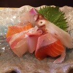 うみからそらへ - サーモン  カンパチ  タイ  タコ  