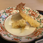 山玄茶 - 大好きな車海老の天ぷらと海老芋の天ぷら。