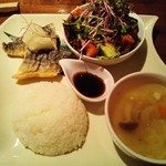 chaba - 今日のランチ（揚げ鯖おろし）