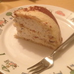 クッチーナ笑多 - ズコット５００円。フィレンツェ発祥のクリームたっぷりのケーキ。手間のかかるケーキなので、提供するお店は貴重です。