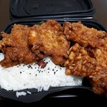 中華さくら - からあげ弁当(734円)