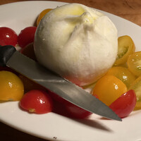 カルネジーオ イースト - 