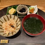 もちづき - うなぎ筍ご飯　アオサ汁　香の物