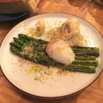 水色食堂 - 佐賀県産アスパラガスのビスマルク風