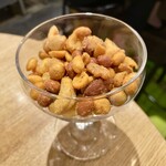 コマツ神田 西口商店街 - ミックスナッツ チリレモン