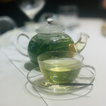 HAGI - ⑭【小菓子：烏骨鶏、お茶】
      ★ ハーブティー