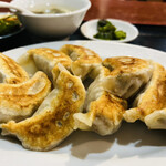 中華料理餃子の屋台 - 