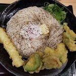 Satsuma Seimenjo - 釜玉チーズ＆ブラックペッパー