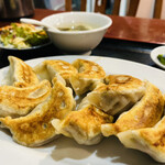 中華料理餃子の屋台 - 