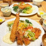 サーモンと海老と日本酒Bar 大衆酒場てっぺん - 