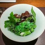 アカ - ハーブサラダ＆アホ・ブランコソース