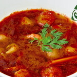 Tom Yum Goong (spicy and sour shrimp soup)