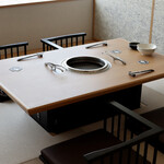 SHU - 個室テーブル席