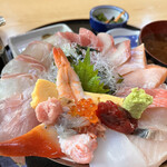 平の食堂 - 海鮮チラシ丼？¥1.550