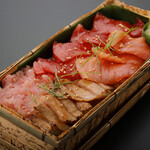 Itamae Sushi Hanare - 極上 漬け本まぐろちらし弁当
