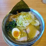 磨きの町のラーメン屋 味我駆 - 