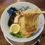 Sanuki Ramen Hamano - 麺のリフトアップ
