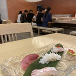 やま中・本店　鮨と日本料理　 - 