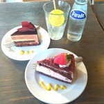 TAKAO COFFEE 珈琲焙煎工房 - ■森の苺
■チョコレートと珈琲のムース