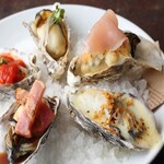 Grilled oysters (4 types)