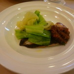 レストラン　エスカリエ - 本日の魚料理～メジナのポワレ
      