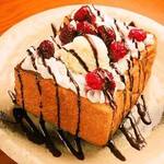 Famous house special honey toast