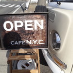 トンボ ベーカリー - 