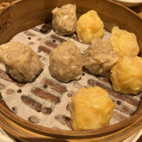 個室中華 頤和園 溜池山王店 - 