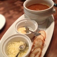 キノシタ - 新鮮なアジと甘海老の温かいスープ