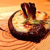 ラ・ボンヌターブル - 