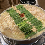 博多もつ鍋 徳永屋 - 和牛もつ鍋 味噌 ¥1380