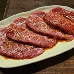 炭火焼肉ホルモン うらら - 