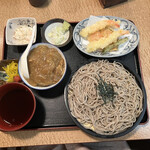 赤まんま - ランチ８００円