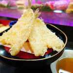 馬上豊寿司 - 大きな「キスの天ぷら」