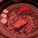 炭火焼肉 明翠園 - ハラミとロース